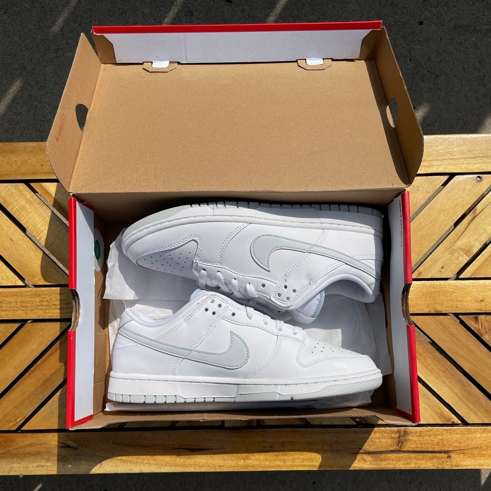 Nike Dunk Low Pure Platinum Shoes Size 9.5 Men’s - Picture 2 of 11